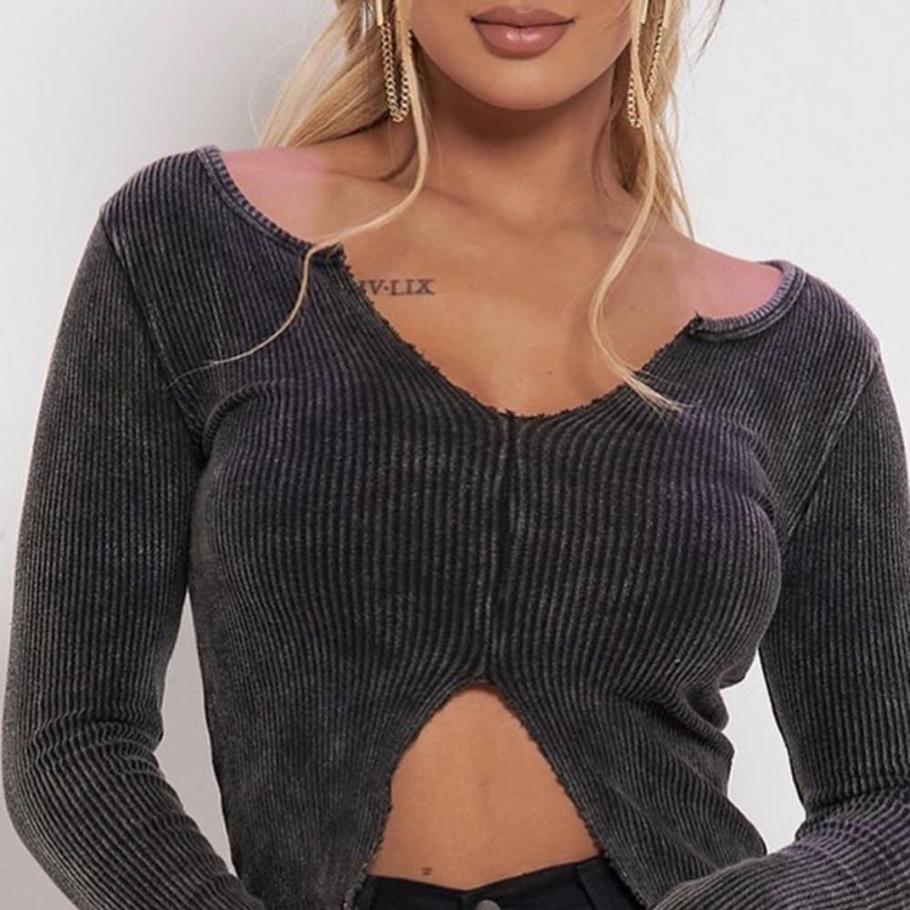 Charcoal Cut Out Top